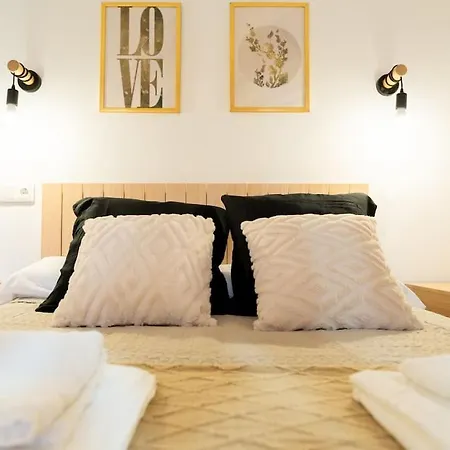 Sun & Sea Apartament